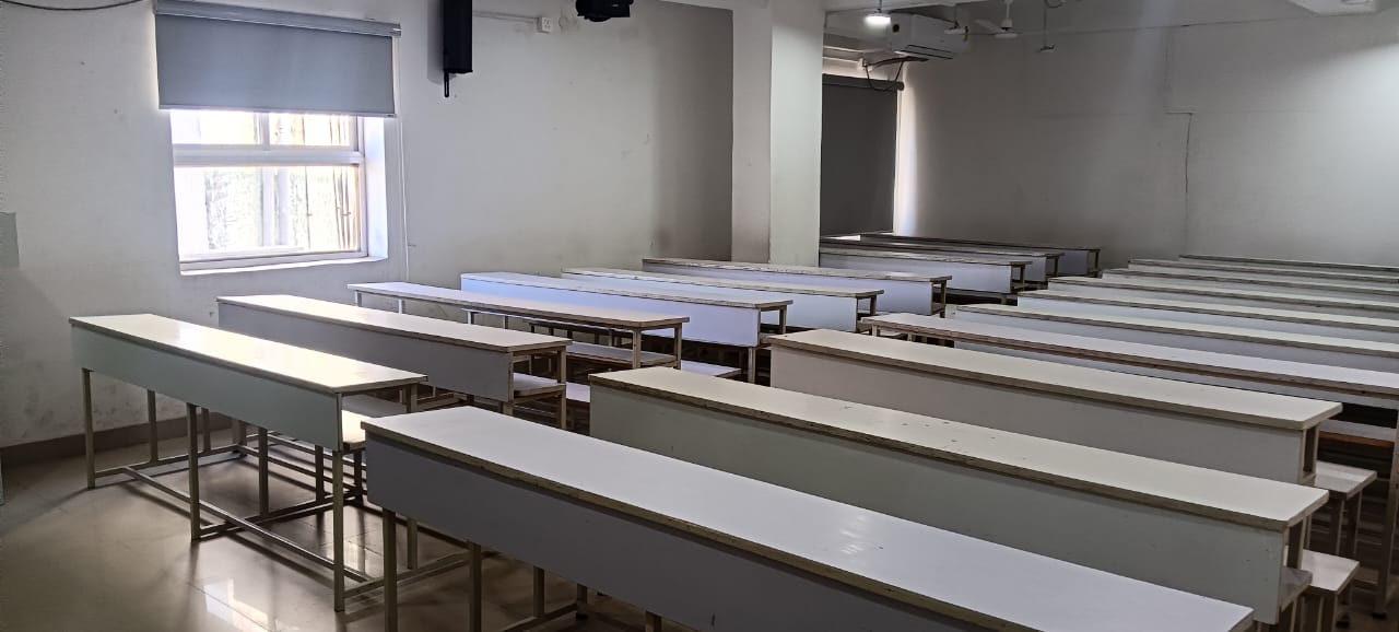 Commercial Office space in Lalpur