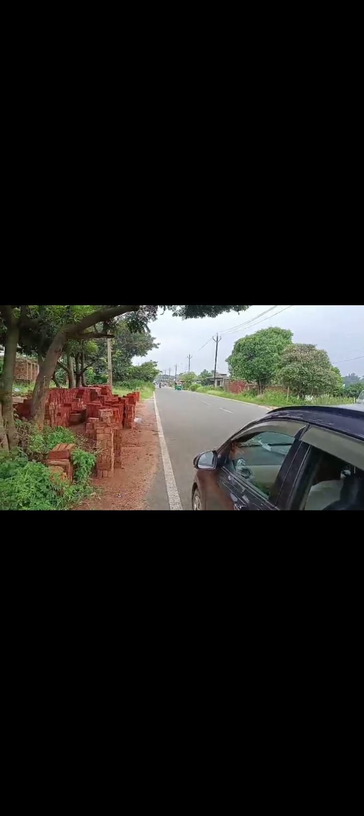 PLOT IN HOCHAR RING ROAD