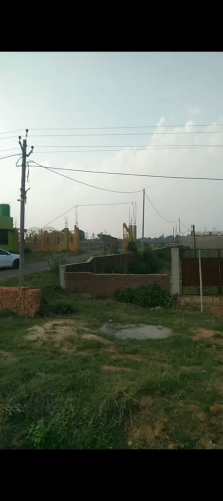 PLOT IN THAKUR GAON