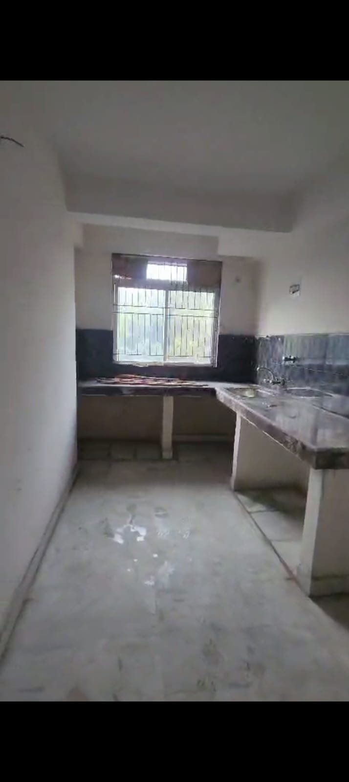 FLAT FOR SALE (CHITRA KARUNA APARTMENT BARIATU)