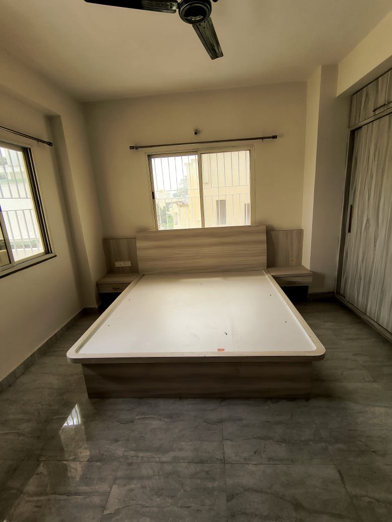 3BHK FLAT ON RENT (TIGOR HILL MORABADI)