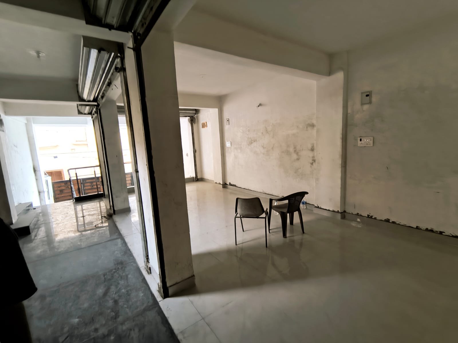 PREMIER COMMERCIAL SPACE (RADIUM ROAD KUTCHERY CHOWK)