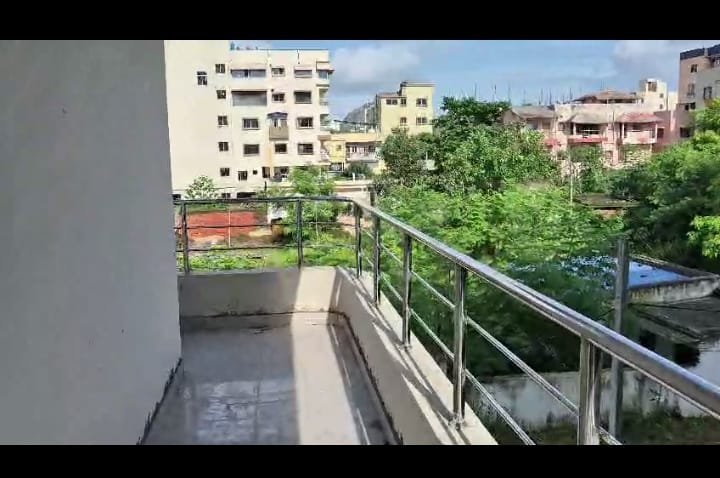 FLTA ON SALE (VAN VRINDAVAN COLONY MORABADI)