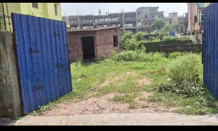 PLOT ON SALE (LAJPAT NAGAR ARGORA)