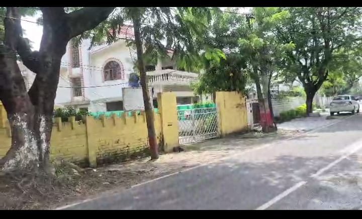DUPLEX ON SALE (ASHOK NAGAR ROAD NO.4)