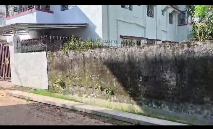 PLOT ON SALE (BANK COLONY , MORABADI)